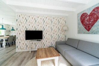 Vakantiehuis in Reutum met Vijver en Paden in Reutum