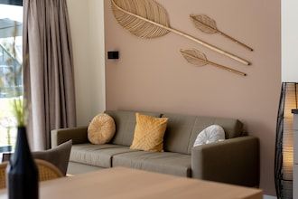 Moderne lodge aan het water in Breskens