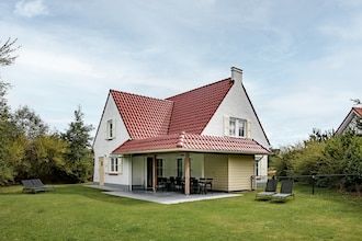 Villa bij Noordzeestrand, Cadzand-Bad in Cadzand-Bad