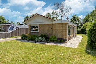 Vakantiehuis in Baarland met tuin in Baarland