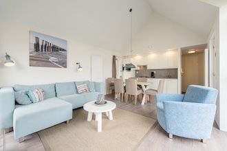 Modern chalet vlakbij de kust in Hollum