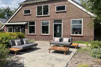 Vakantiehuis in Schoonloo met terras in Schoonloo