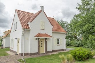 Villa in Cadzand-Bad bij Noordzeekust in Cadzand-Bad