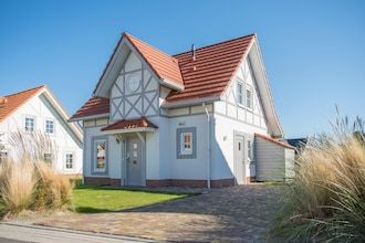 Villa in Cadzand-Bad bij Noordzeestrand in Cadzand-Bad