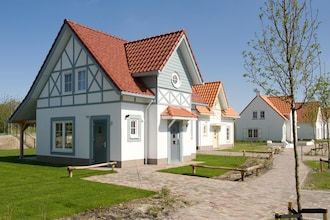 Villa in Cadzand-Bad bij Noordzeestrand in Cadzand-Bad