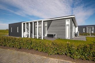 Modern vakantiehuis in Wemeldinge voor 6 personen in Wemeldinge