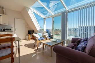 Dorpsplein 23E  op het plein van Callantsoog in Callantsoog