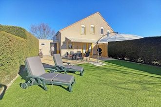 Bungalow in Breskens bij het Strand in Breskens