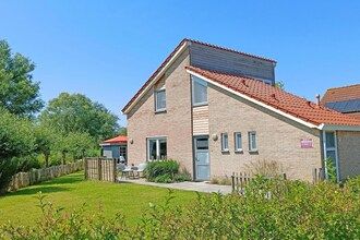 Bungalow in Breskens met eigen aanlegsteiger in Breskens