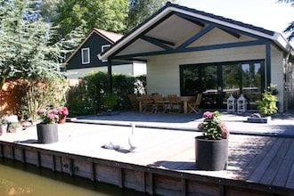 Bungalow in Wervershoof met 1 slaapkamer in Wervershoof