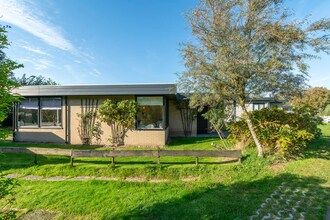 Bungalow in Sint Maartenszee bij Strand in Sint Maartenszee