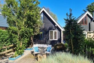 Vakantiehuis met groot terras in Sint Maartenszee