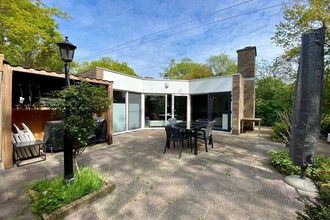 Familiebungalow op rustig resort in Sint Maartensbrug