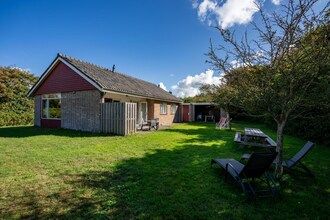 Vakantiehuis in Petten met tuin in Petten