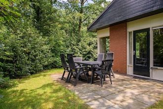 Bungalow in Nederland met COPD-vriendelijke stijl in Putten