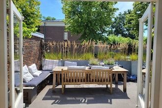 Appartement in Naarden met zwembad in Naarden