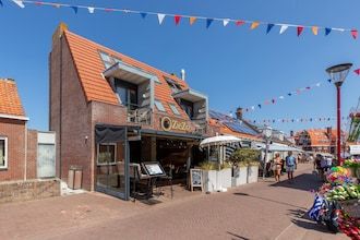 Wifi en gouden stranden; Home in Zoutelande