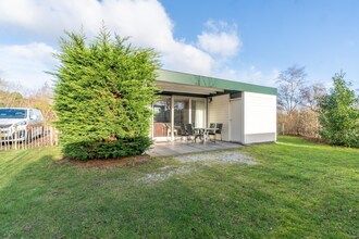 Sfeervol ingerichte vrijstaande 5-persoons bungalow in De Koog