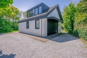 Luxe 6 persoons vakantiehuis gelegen aan de rand van het bos in Den Burg