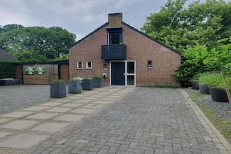 Bosbungalow met sauna voor 6 personen in Ewijk