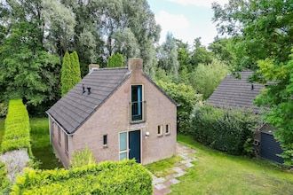 Beboste bungalow Ewijk voor 6 in Ewijk