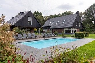 Achterhoek Villa met verwarmd zwembad in Aalten