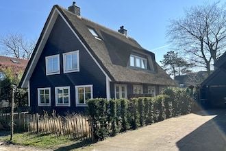 Villa in Bergen met zwembad in Bergen