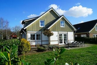 Vakantiehuis in Susteren met terras in Susteren