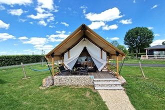 Glampingtent Luxe 4 in Berg En Terblijt