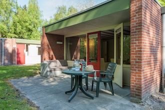 Bungalow in Nederland met Bubbelbad in Arcen