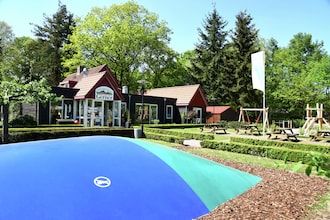 Vrijstaand huis met tuin in Nederland in Dalfsen