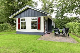 Chalet in Nederland bij Bos en Water in Dalfsen