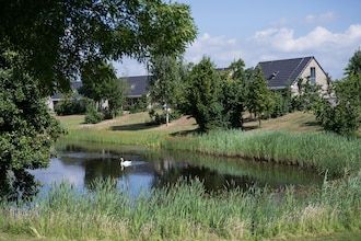 Ontsnapping uit een kwispelend meer in Heel