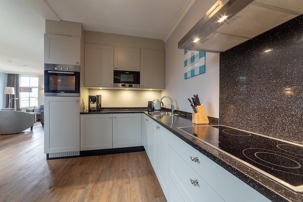 Keuken - Vakantiehuis bij Zeeuwse stranden in Colijnsplaat (4)