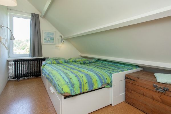 Slaapkamer - Vakantiehuis bij Noordwijkerhout Strand in Noordwijkerhout (4)