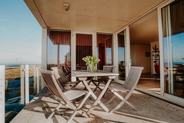 Terras - Appartement aan het Strand met Uitzicht in Egmond aan zee (5)