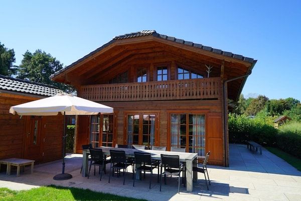 Buitenkant - Chalet voor 10 personen met zwembad in Lochem (1)