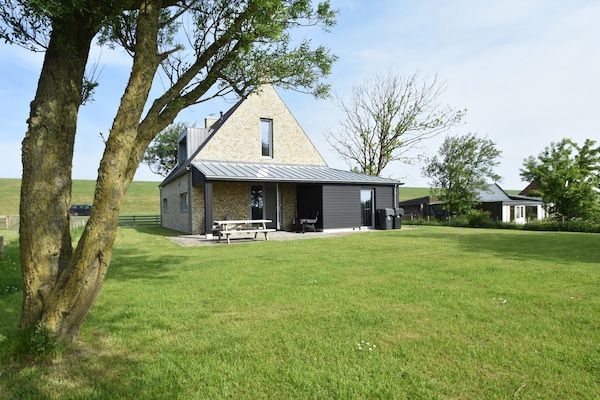 Zeedijk III in Tzummarum - Foto 1 van 40