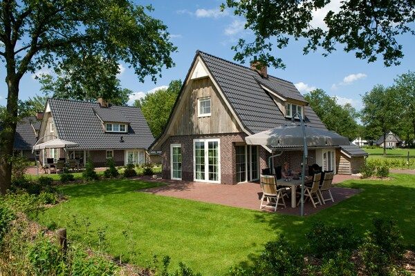 Hof van Salland 6 in Hellendoorn - Foto 1 van 36