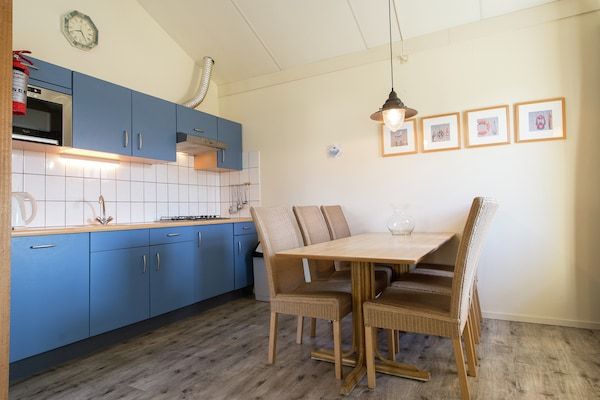 Vakantiepark Boomhiemke 9 in Hollum - Foto 1 van 40