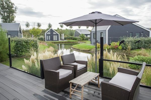 Tuin - Chalet in Kattendijke bij Oosterschelde in Kattendijke (4)
