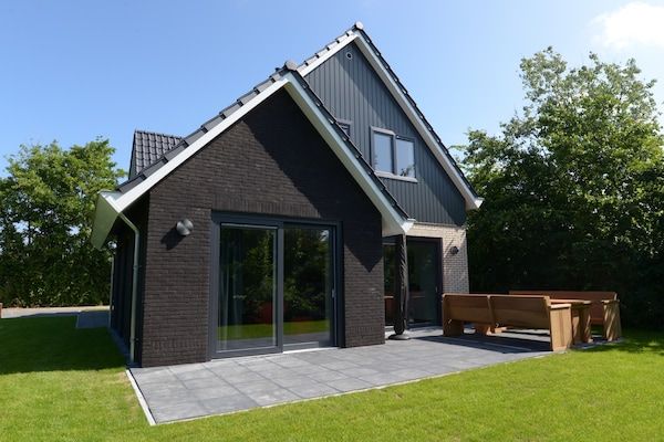 Villa  Hoogelandt 10 in De Koog Texel - Foto 1 van 22