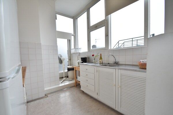 Keuken - Appartement in Bergen aan Zee nabij strand in Bergen aan zee (3)