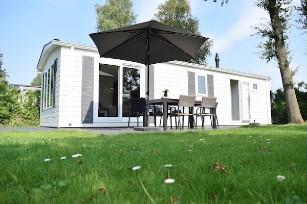 Recreatiepark de Boshoek 5 in Voorthuizen - Foto 1 van 40