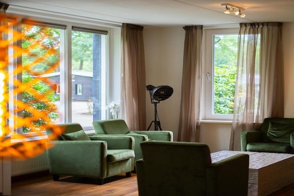 Vakantiepark De Rimboe & De Woeste Hoogte 2 in Hoenderloo - Foto 2 van 40