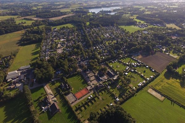 Recreatiepark de Boshoek 10 in Voorthuizen - Foto 2 van 40