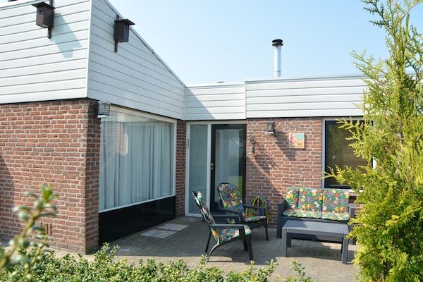 Buitenkant - Vakantiehuis bij Meer en Strand Noordwijk in Noordwijkerhout (5)