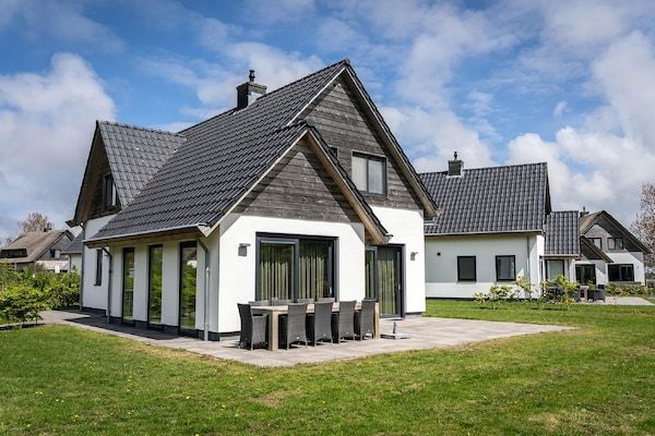 't Hoogelandt 5 in De Koog - Foto 1 van 40