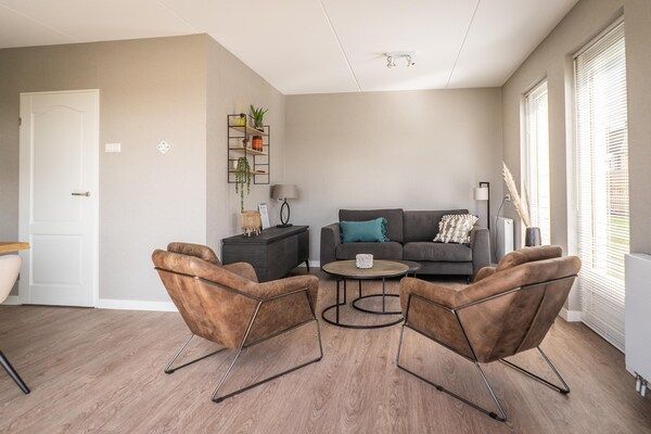 Bungalow Roggesloot A-8a in De Cocksdorp Texel - Foto 2 van 33