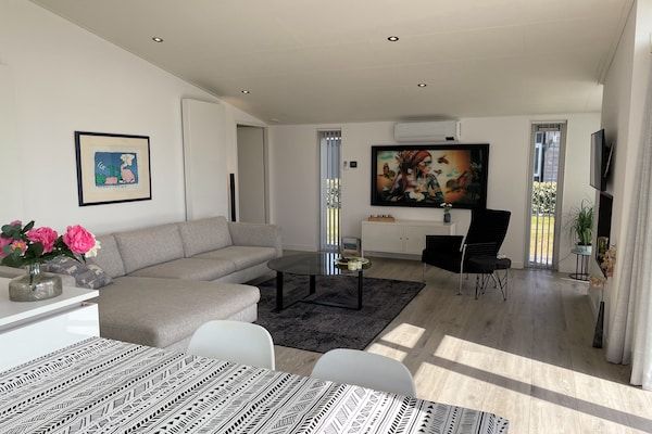 Water Resort Oosterschelde 46 in Wemeldinge - Foto 2 van 40